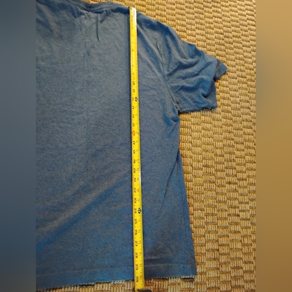 Carhartt Blue and Yellow T-Shirts - Picture 6 of 7